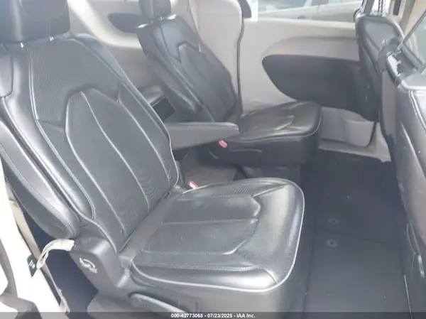 2C4RC1GG3HR712494 2017 CHRYSLER PACIFICA - Image 8