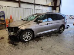 2C4RC1GG3HR729067 2017 CHRYSLER PACIFICA