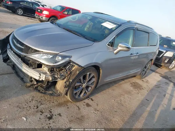 2C4RC1GG3HR751652 2017 CHRYSLER PACIFICA - Image 2
