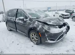 2C4RC1GG3HR752297 2017 CHRYSLER PACIFICA
