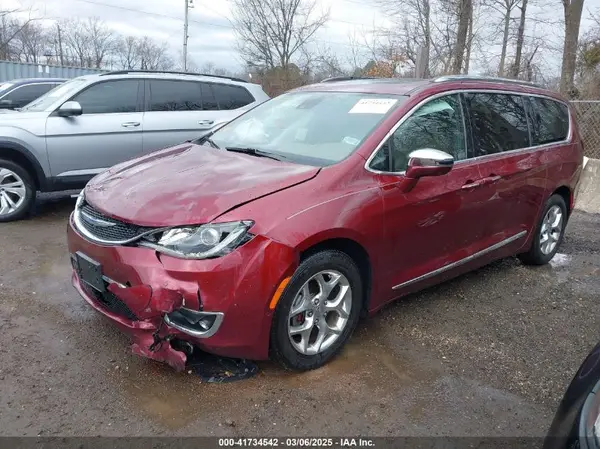 2C4RC1GG3JR171887 2018 CHRYSLER PACIFICA - Image 2