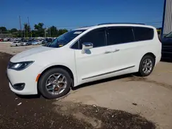 2C4RC1GG3JR185305 2018 CHRYSLER PACIFICA