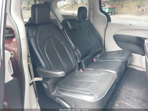 2C4RC1GG3JR226337 2018 CHRYSLER PACIFICA - Image 8
