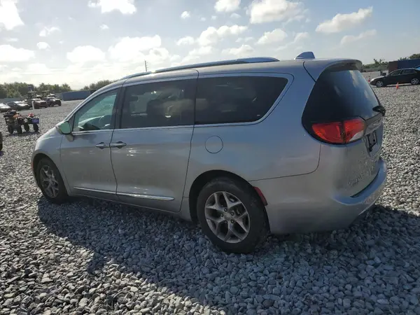 2C4RC1GG3JR245955 2018 CHRYSLER PACIFICA - Image 2