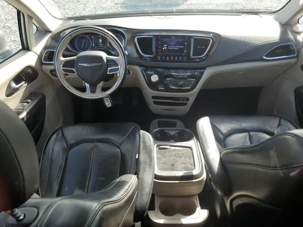 2C4RC1GG3JR245955 2018 CHRYSLER PACIFICA - Image 8