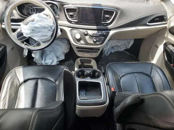 2C4RC1GG3JR251948 2018 CHRYSLER PACIFICA - Image 8