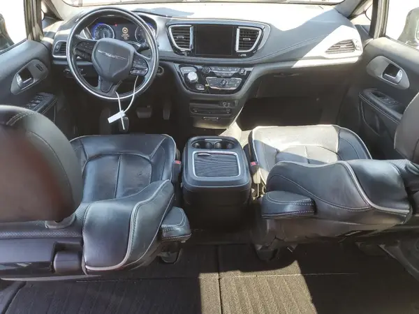 2C4RC1GG3JR260018 2018 CHRYSLER PACIFICA - Image 8