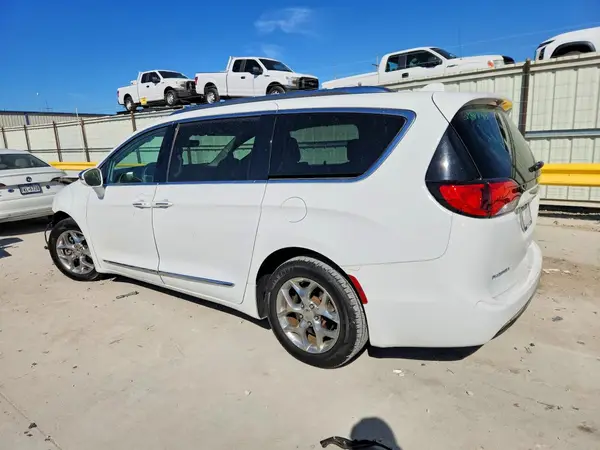 2C4RC1GG3JR272234 2018 CHRYSLER PACIFICA - Image 2