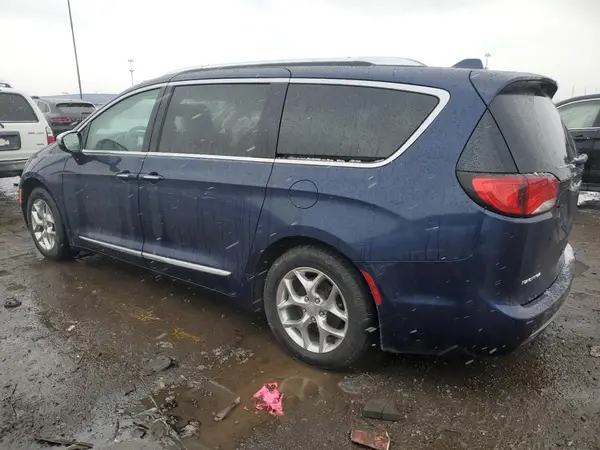 2C4RC1GG3JR289504 2018 CHRYSLER PACIFICA - Image 2