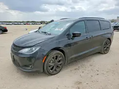 2C4RC1GG3KR588864 2019 CHRYSLER PACIFICA