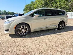 2C4RC1GG3KR644267 2019 CHRYSLER PACIFICA