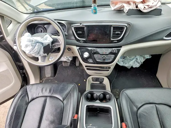 2C4RC1GG3KR703897 2019 CHRYSLER PACIFICA - Image 8