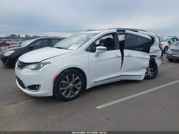 2C4RC1GG3LR101289 2020 CHRYSLER PACIFICA - Image 2
