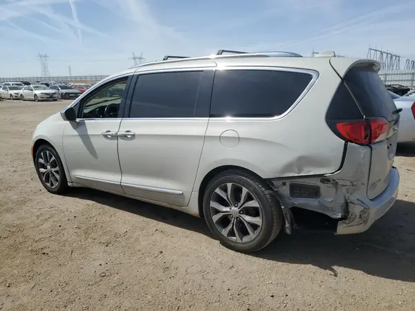 2C4RC1GG3LR203269 2020 CHRYSLER PACIFICA - Image 2