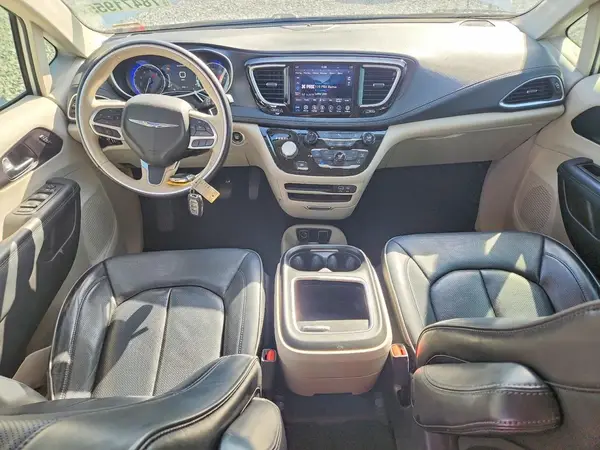 2C4RC1GG3LR203806 2020 CHRYSLER PACIFICA - Image 8