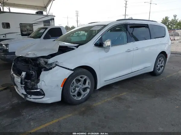 2C4RC1GG3NR171233 2022 CHRYSLER PACIFICA - Image 2