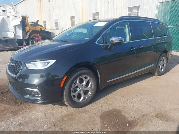 2C4RC1GG3PR570808 2023 CHRYSLER PACIFICA - Image 2