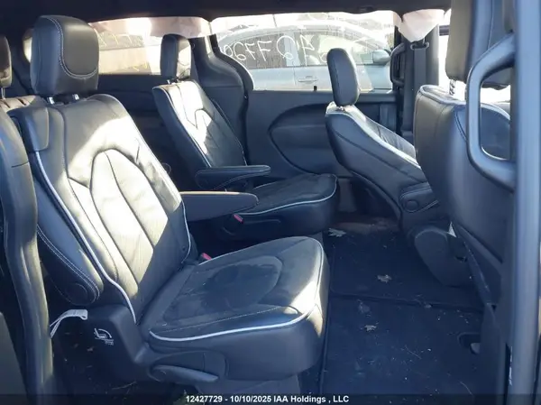 2C4RC1GG3SR603606 2025 CHRYSLER PACIFICA - Image 8