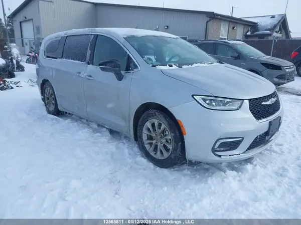 2C4RC1GG3TR206303 2026 CHRYSLER PACIFICA - Image 1