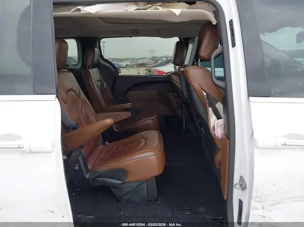 2C4RC1GG4HR518251 2017 CHRYSLER PACIFICA - Image 8
