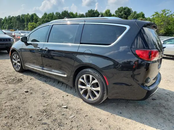 2C4RC1GG4HR523837 2017 CHRYSLER PACIFICA - Image 2