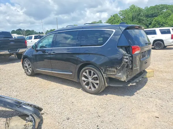 2C4RC1GG4HR545272 2017 CHRYSLER PACIFICA - Image 2
