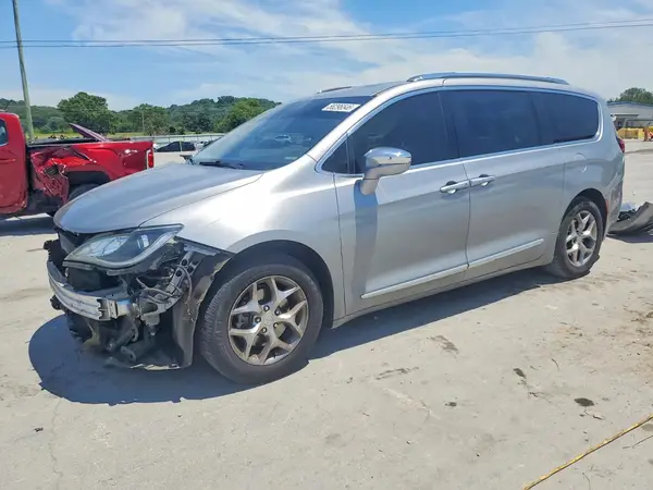 2C4RC1GG4HR620407 2017 CHRYSLER PACIFICA - Image 1