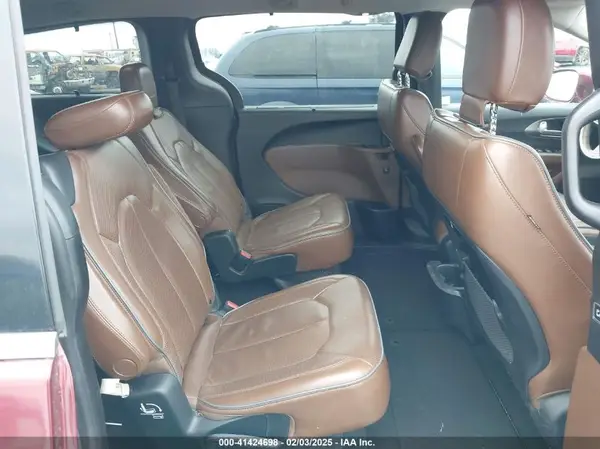 2C4RC1GG4HR634730 2017 CHRYSLER PACIFICA - Image 8