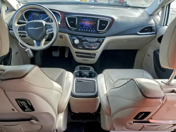 2C4RC1GG4HR653200 2017 CHRYSLER PACIFICA - Image 8