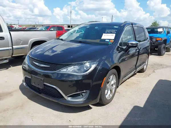 2C4RC1GG4HR661524 2017 CHRYSLER PACIFICA - Image 2
