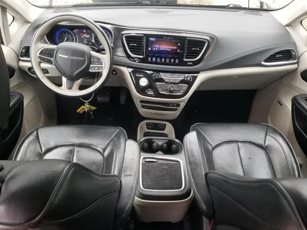2C4RC1GG4HR668960 2017 CHRYSLER PACIFICA - Image 8