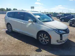 2C4RC1GG4HR684446 2017 CHRYSLER PACIFICA