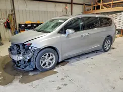 2C4RC1GG4HR712133 2017 CHRYSLER PACIFICA