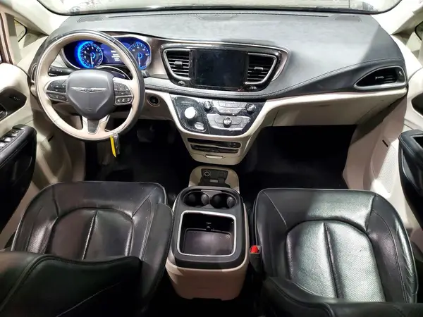 2C4RC1GG4HR712133 2017 CHRYSLER PACIFICA - Image 8