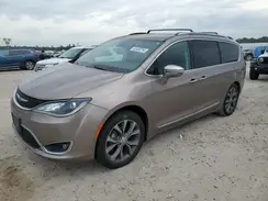 2C4RC1GG4HR729952 2017 CHRYSLER PACIFICA