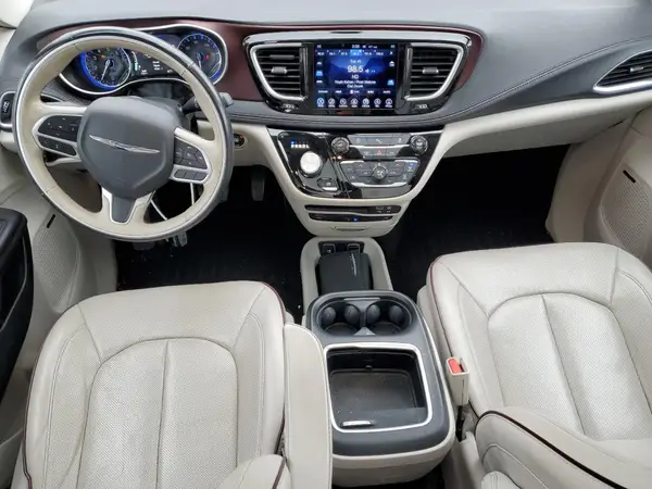 2C4RC1GG4HR751997 2017 CHRYSLER PACIFICA - Image 8