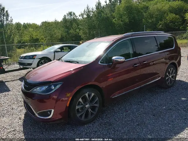 2C4RC1GG4HR764037 2017 CHRYSLER PACIFICA - Image 2