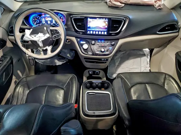 2C4RC1GG4HR821367 2017 CHRYSLER PACIFICA - Image 8