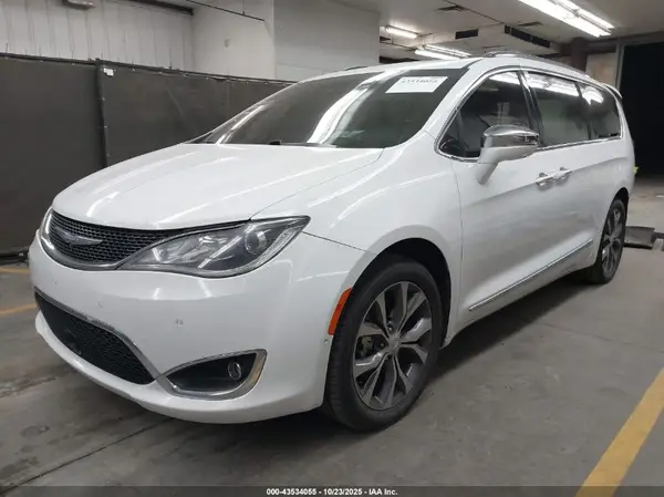 2C4RC1GG4JR100892 2018 CHRYSLER PACIFICA - Image 2