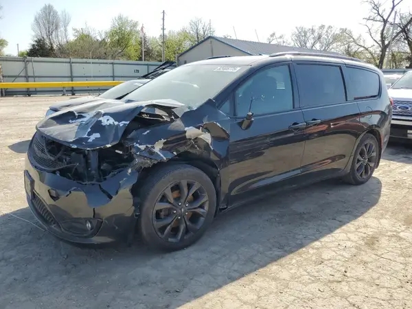 2C4RC1GG4JR174300 2018 CHRYSLER PACIFICA - Image 1