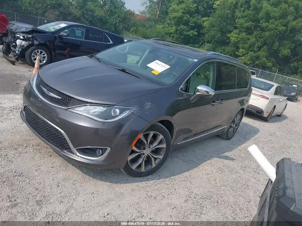 2C4RC1GG4JR186480 2018 CHRYSLER PACIFICA - Image 2
