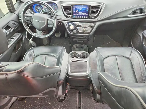 2C4RC1GG4JR194420 2018 CHRYSLER PACIFICA - Image 8