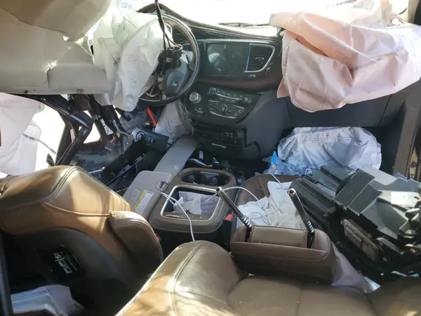 2C4RC1GG4JR212365 2018 CHRYSLER PACIFICA - Image 8