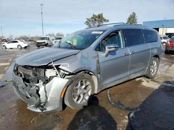 2C4RC1GG4JR233152 2018 CHRYSLER PACIFICA - Image 1