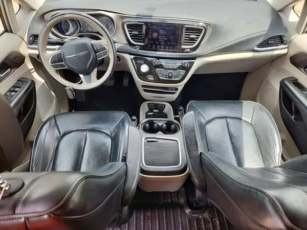 2C4RC1GG4JR246015 2018 CHRYSLER PACIFICA - Image 8