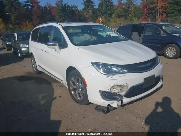 2C4RC1GG4JR252185 2018 CHRYSLER PACIFICA - Image 1