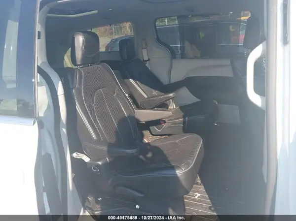 2C4RC1GG4JR252185 2018 CHRYSLER PACIFICA - Image 8