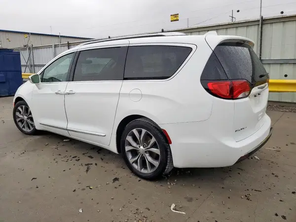2C4RC1GG4JR292461 2018 CHRYSLER PACIFICA - Image 2