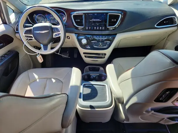 2C4RC1GG4JR351282 2018 CHRYSLER PACIFICA - Image 8