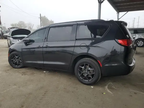 2C4RC1GG4JR358202 2018 CHRYSLER PACIFICA - Image 2